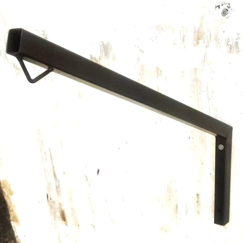 Tiang Lampu Besi // Tiang Lampu jalan