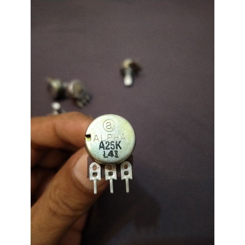 Potensio Alpha original mono A25K NOS