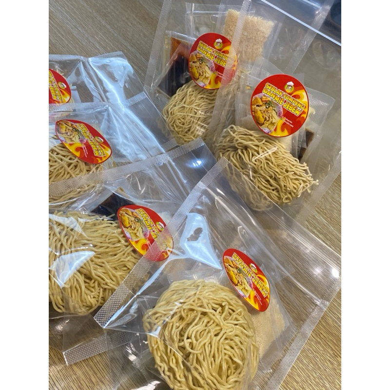 

Mie jebew isi 20 pack-miepedas-seblaktumpengdanmiejebew