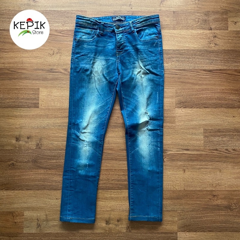 PRELOVED CELANA PANJANG PRIA JEANS DENIM BIRU BERSHKA ORIGINAL SZ.31