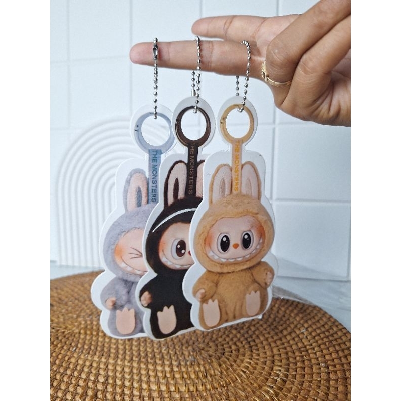 

AMPLOP LEBARAN 3D MOTIF LABUBU ISI 5 PCS FREE GANTUNGAN