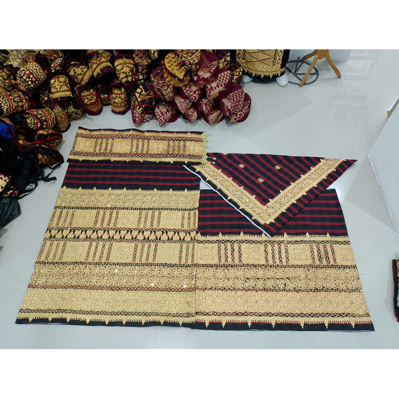 

Tapis Antik Set Mapa Asli Sulam Tangan