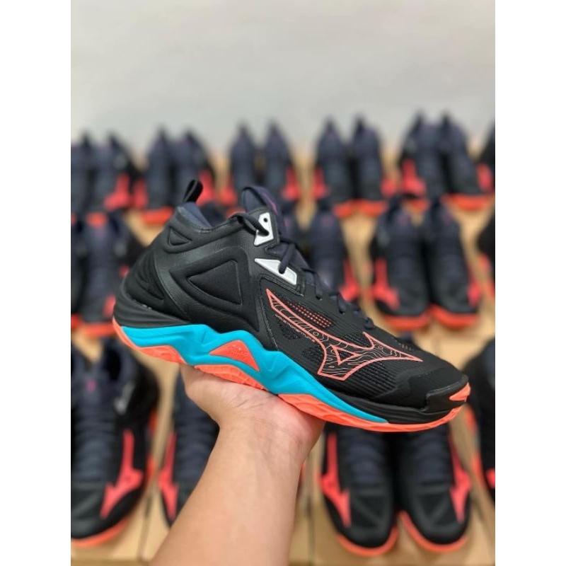 Mizuno wave momentum 3 mid original