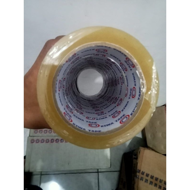 

Lakban Size Besar 48 x 90 Isi 6 Satu Roll MEREK NAWA
