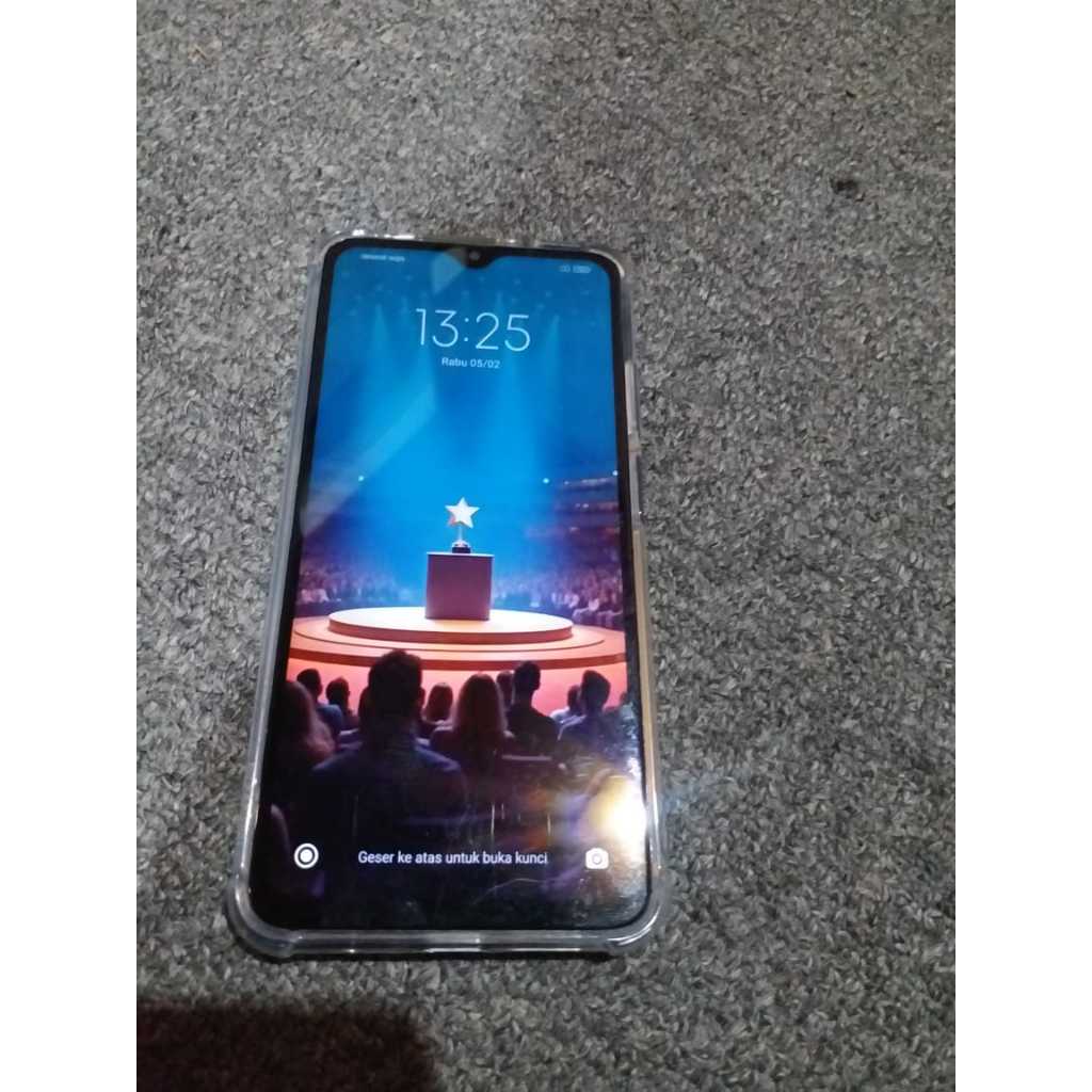REDMI POCO M3. RAM 6 INTERNAL 128.