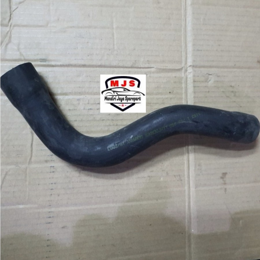 Selang Radiator Atas BMW E30/m40