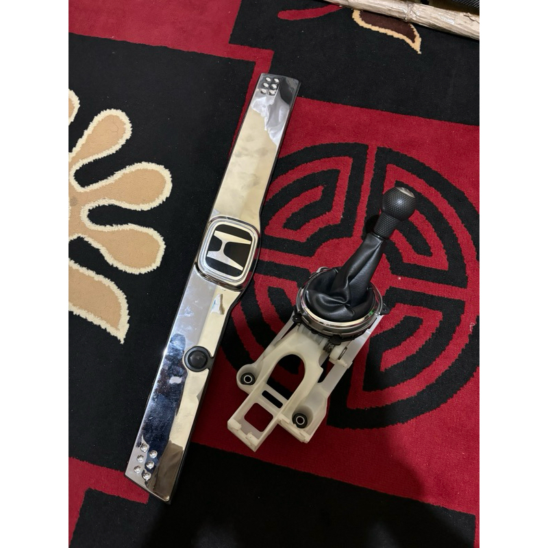 Trunk lid chrome jazz ge8