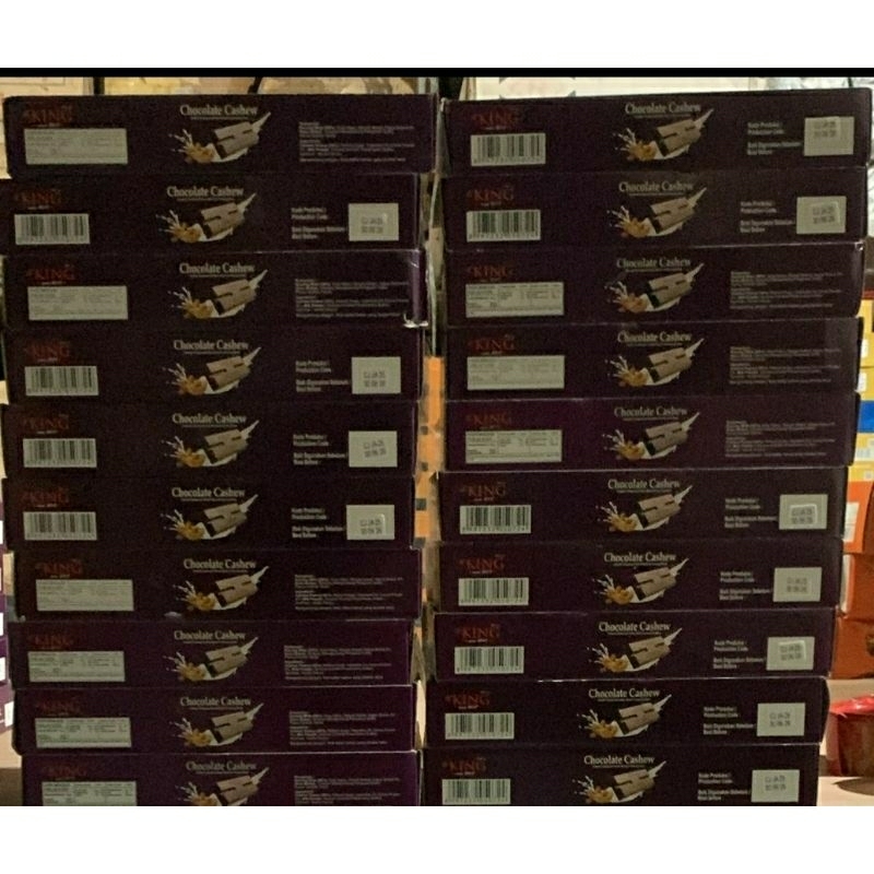 

Coklat Cashew Jumbo 20 Dus
