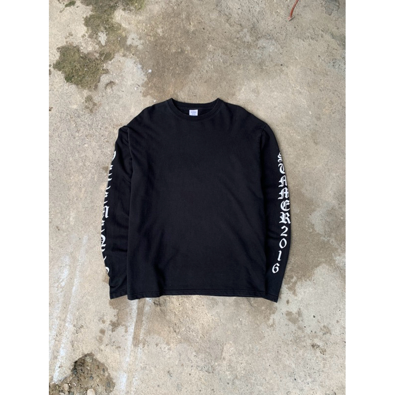 LONGSLEEVE VETEMENTS
