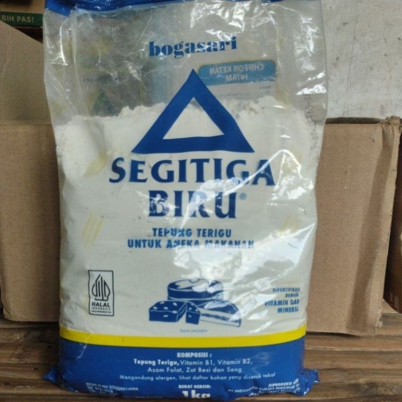 

Tepung terigu segitiga biru
