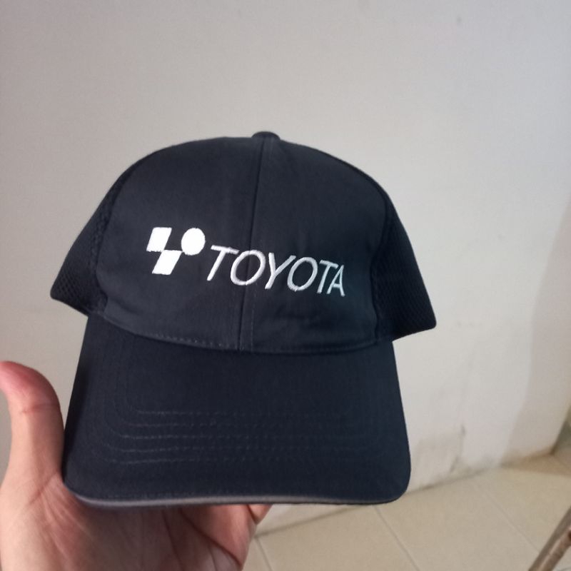 Topi Second Jaring Bordir Toyota Preloved