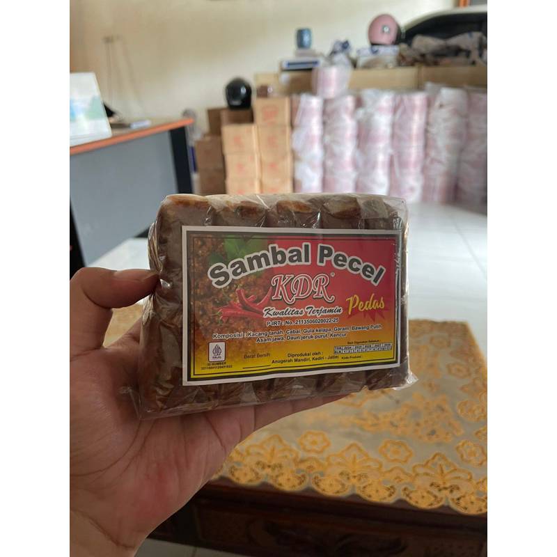 

Sambel Pecel Cap Kdr 1 Pack isi 10 Biji / Sambel Pecel khas Kediri Rasa Pedas