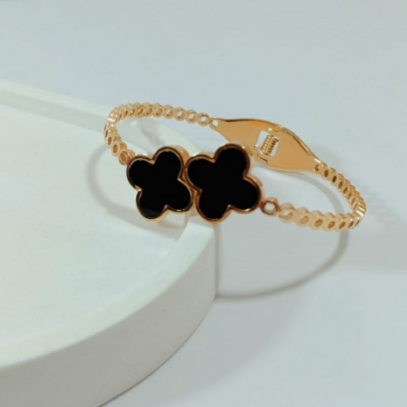 GABBY BANGLE / GELANG BANGLE CLOVER TITANIUM PREMIUM