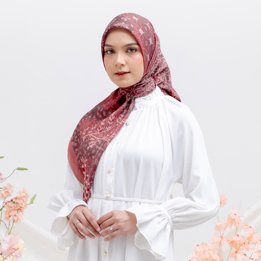 DJAMILA SCARF HIJAB SEGI EMPAT WULAN