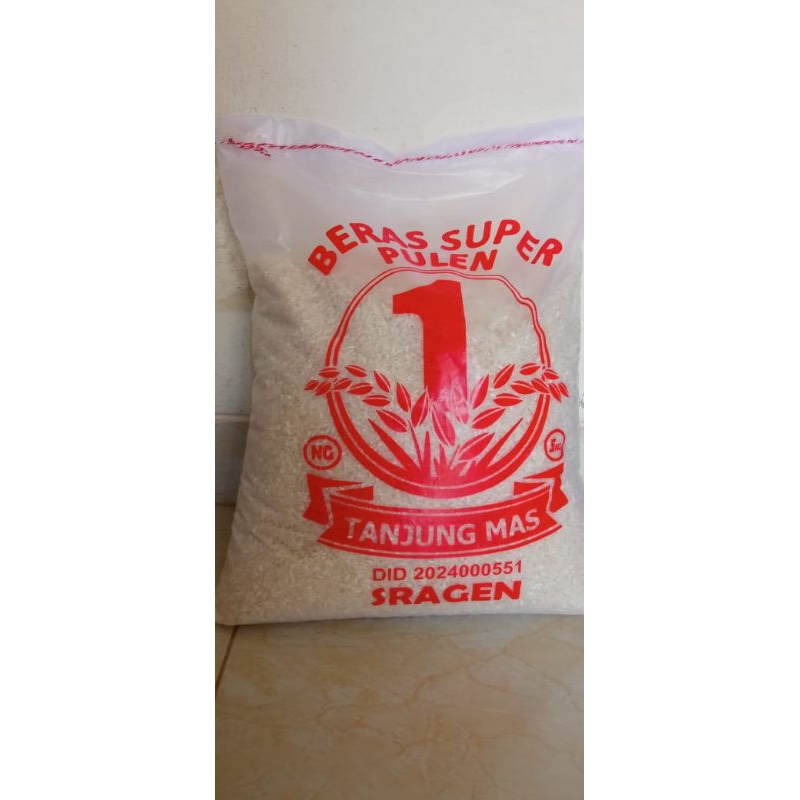 

1 kg BERAS SRAGEN BERAS SUPER PULEN TANJUNG MAS SRAGEN (REPACKING TANPA CAP)