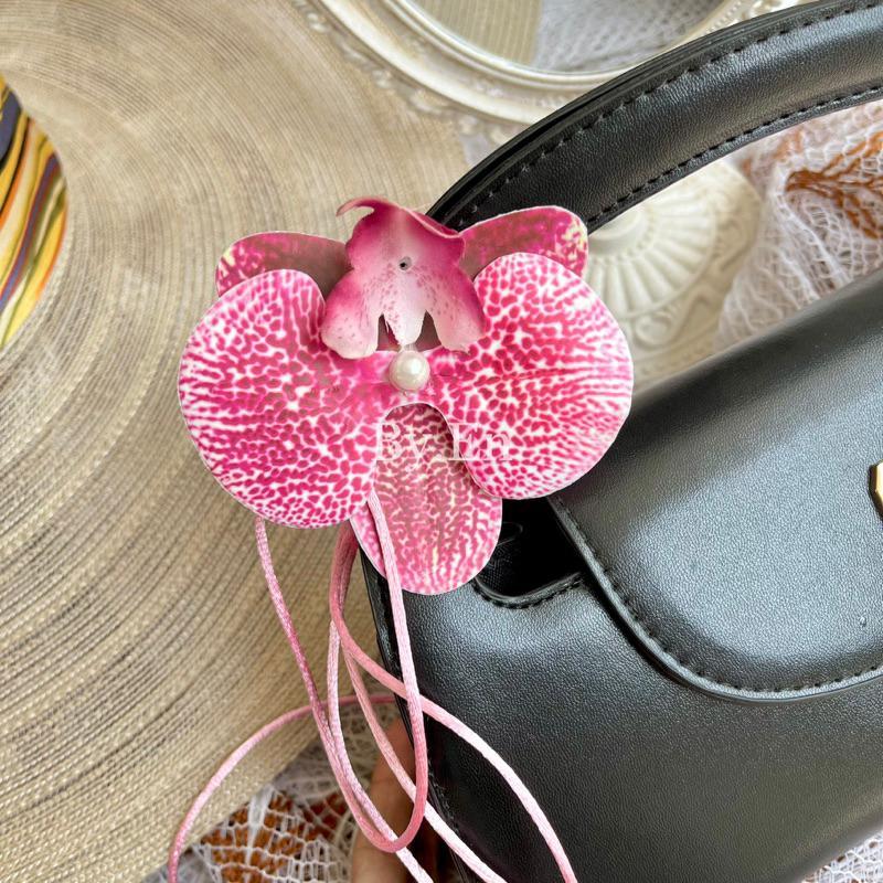 Bag Charm Orchid Gantungan Tas Anggrek Orchid Charm Necklace Orchid Kelopak Anggrek