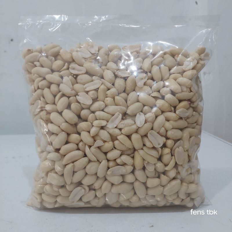 

KACANG KUPAS / KACANG TANAH KUPAS JUMBO 1 KG