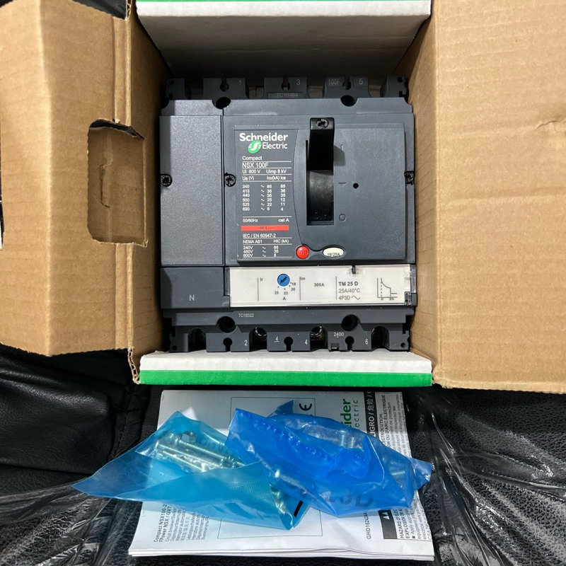 MCCB NSX100F 4P 25A LV429646 Schneider Original