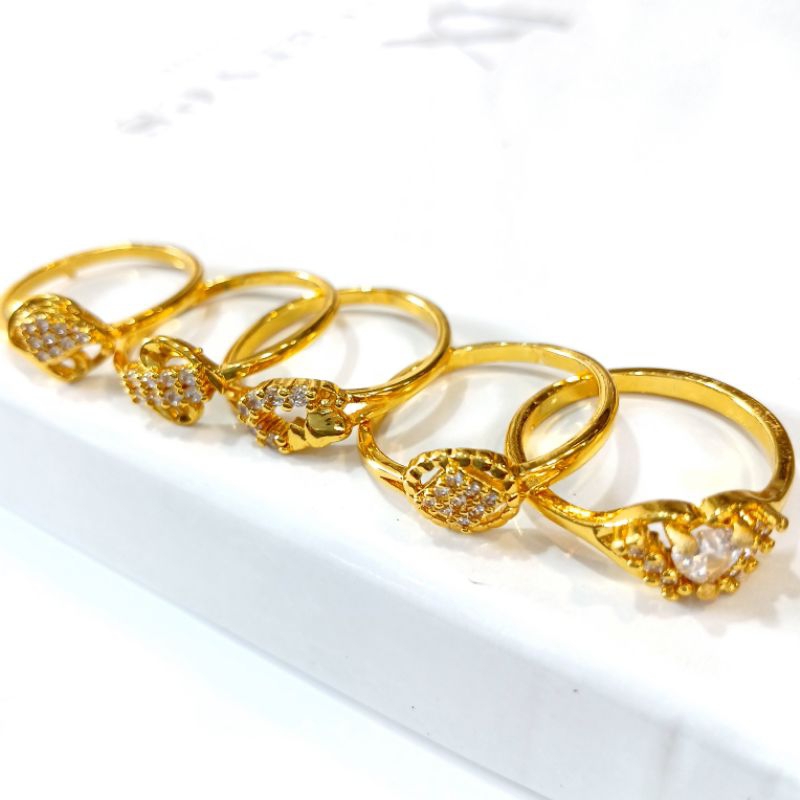 Cincin Wanita Emas Permata 22K Replika Aslinya Mewah Dan Elegan