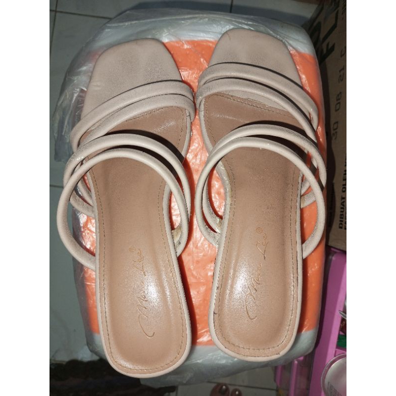 preloved sandal high heels pink