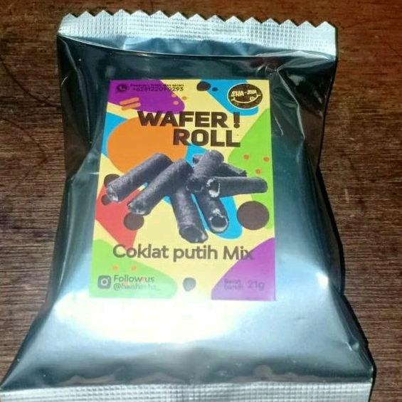 

WAFER ROLL COKLAT PUTIH MIX 21GR [MINIMAL ORDER 3 BUNGKUS]