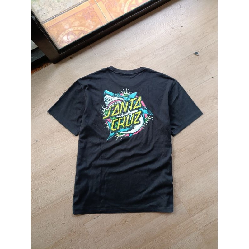 Kaos New era x Santa Cruz