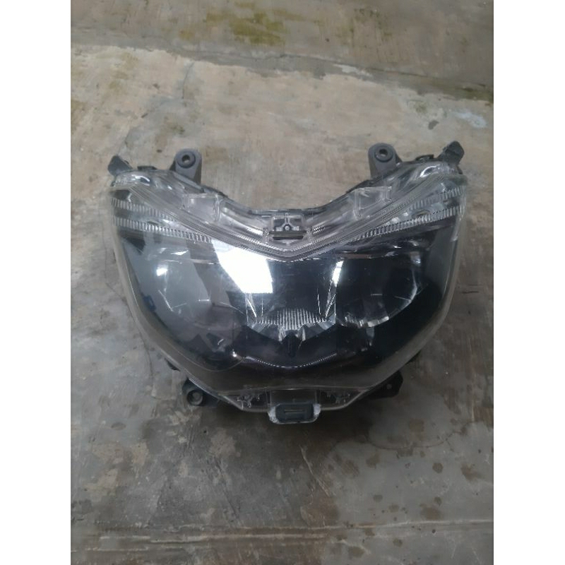 Headlamp Nmax old