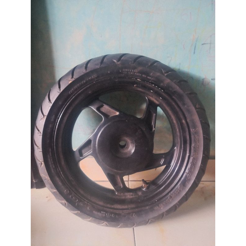 VELG BELAKANG + BAN SET R12 KYMCO TREND 2000 METICA SERIES SECOND