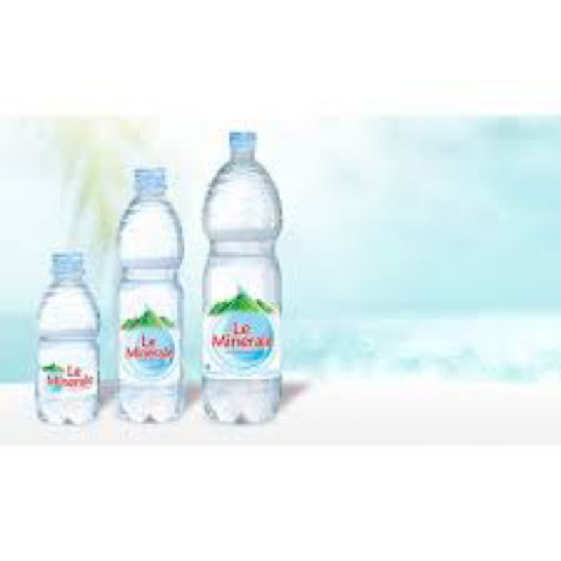 

le mineral kecil 330ml / tanggung 600ml / besar 1500ml