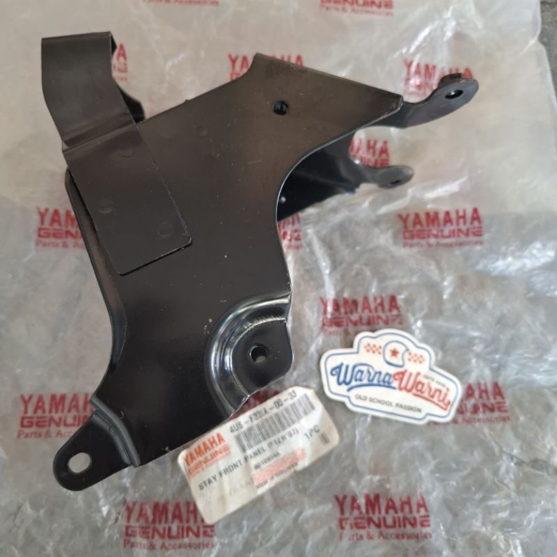 Stay bracket braket panel depan F1ZR F1ZR | 4US-F331A-00