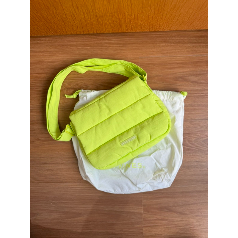 Beyond The Vines BTV poofy bag preloved