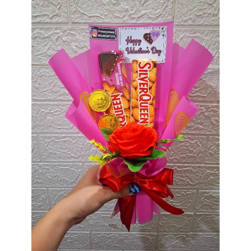 

SILVERQUEEN COKLAT VALENTINE BUKET COKLAT