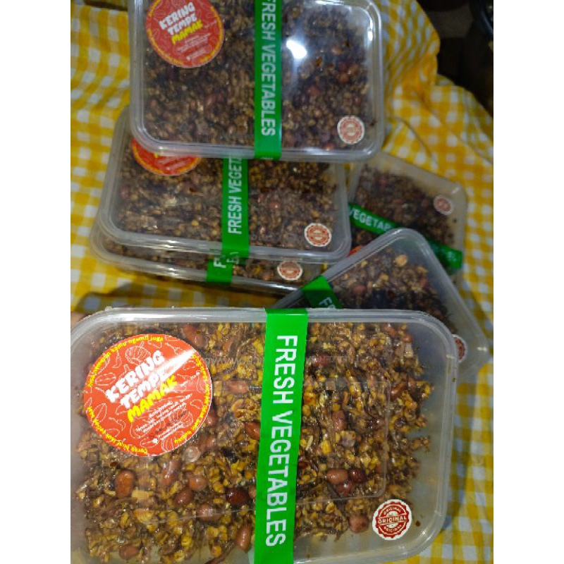 

Goreng kering tempe kacang teri/orek tempe teri kacang