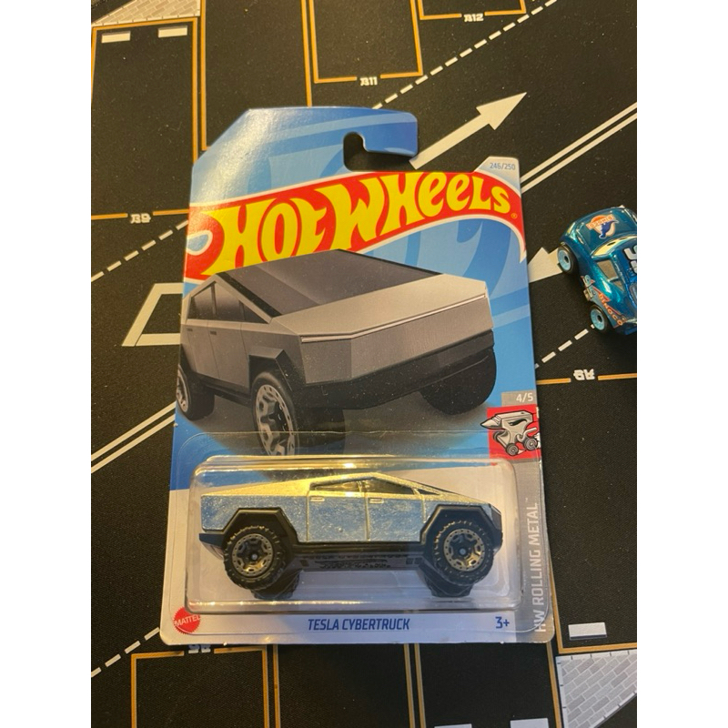 Hot wheels Tesla cybertruck , hotwheels, hw hot item lot A 2025