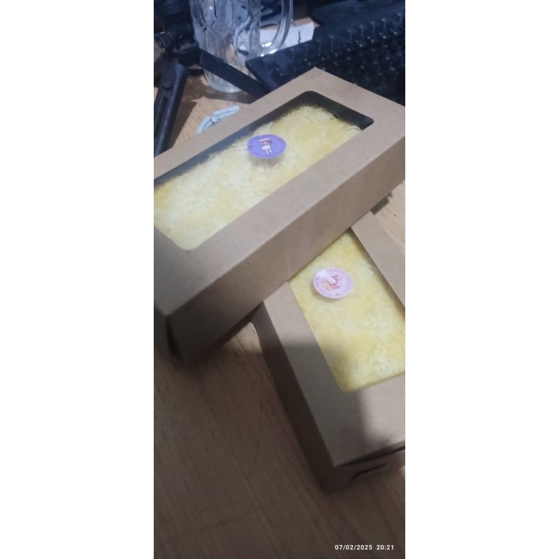 

bolu Tape keju