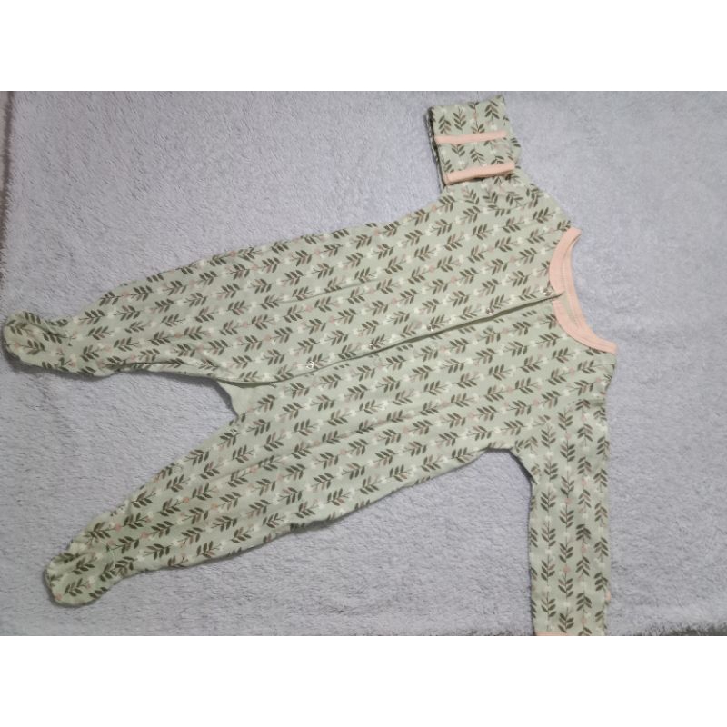 Preloved sleep suit mamas papas original motif dandelion