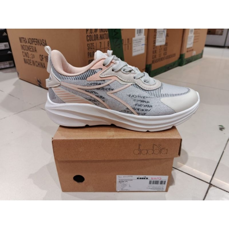 Sepatu Diadora ORI