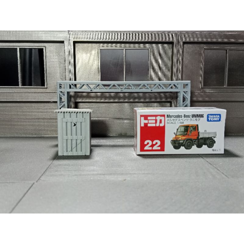 Tomica Takara Tomy Mercedes Benz UNIMOG