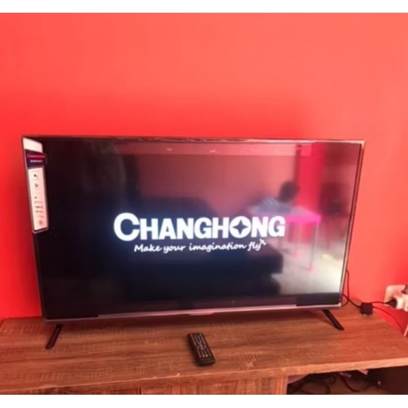 Changhong TV 40 Inch Smart TV PRELOVED