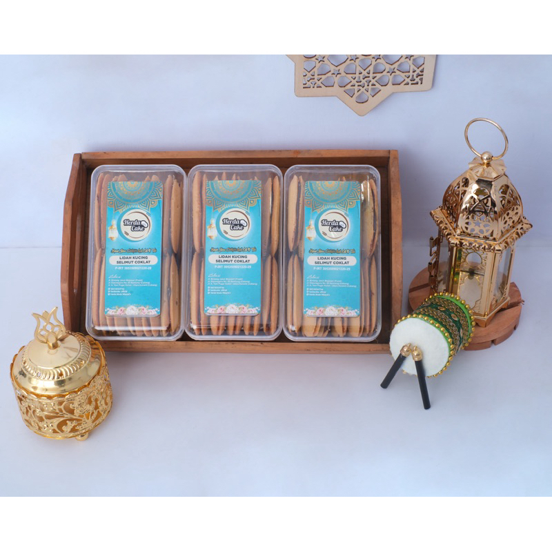 

Lidah Kucing / Lidah Kucing Selimut Coklat