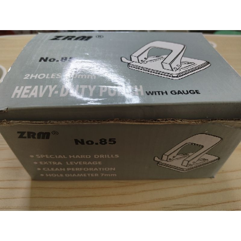 

ZRM - Pembolong Kertas - Heavy Duty Punch 2 Holes 80mm No. 85