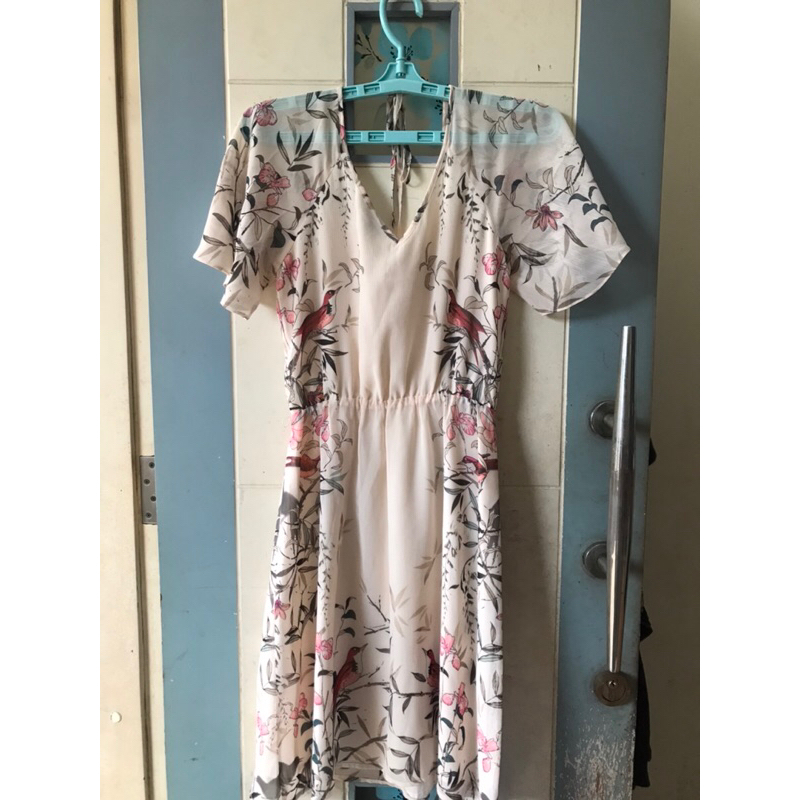 Dress pantai wanita flower