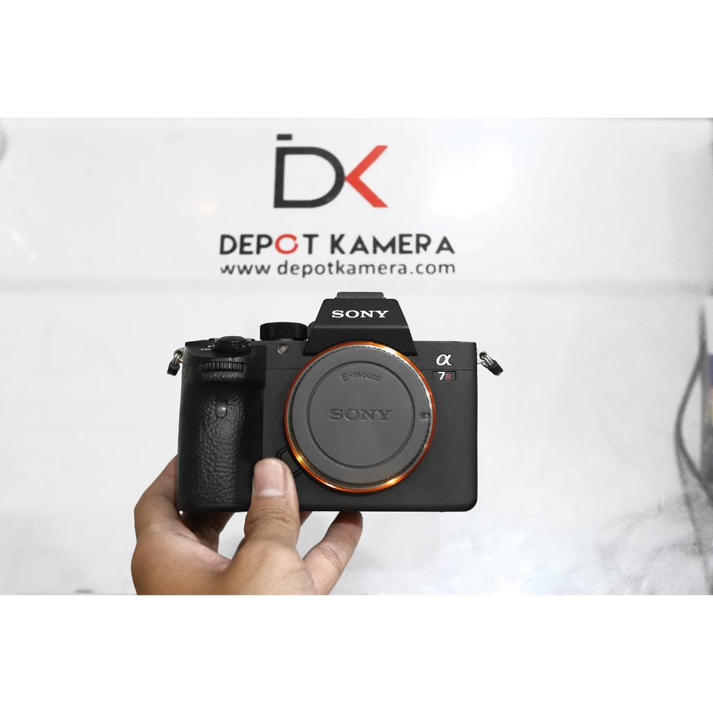 SECOND - SONY A7R III BODY ONLY KODE 711