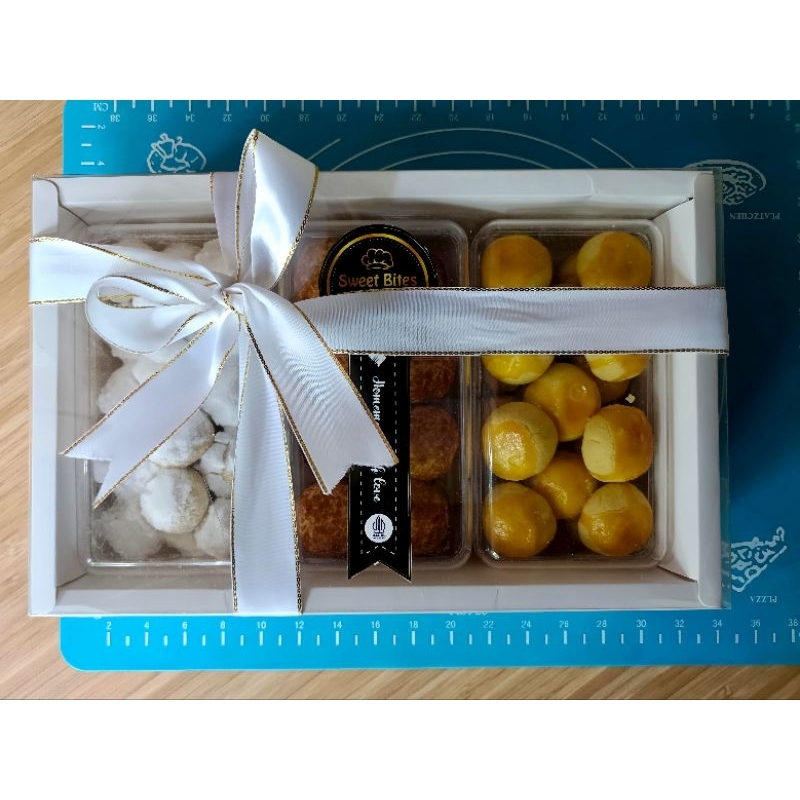 

kue kering wijsman premium parcell isi 3