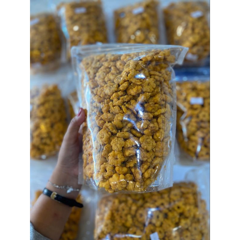 

KUE PILUS SAKURA RIBUT