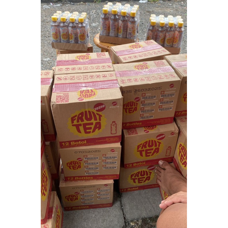 

FRUIT TEA Botol Pet 350ml Isi 12 botol/dus