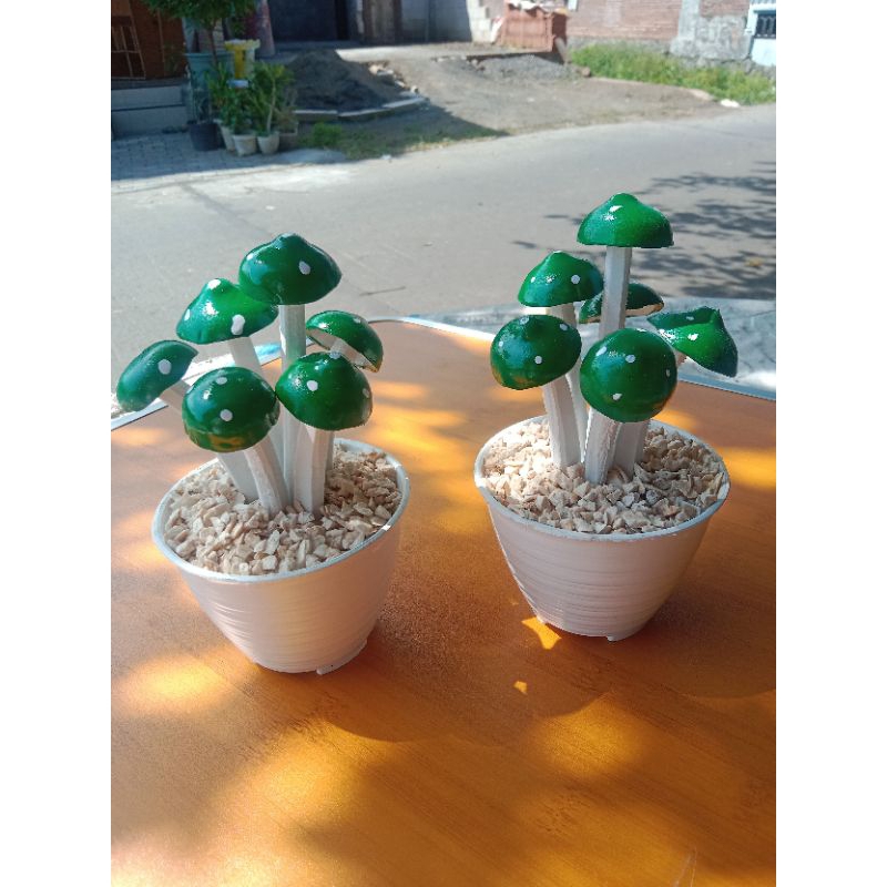 hiasan meja jamur kancing warna warni