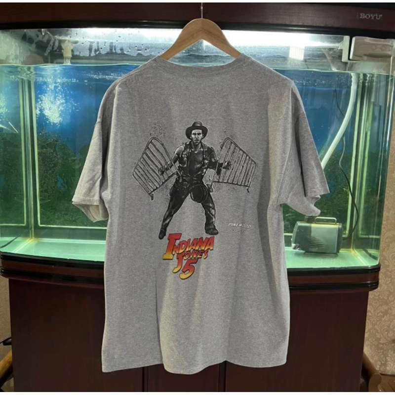 Kaos gildan indiana jones