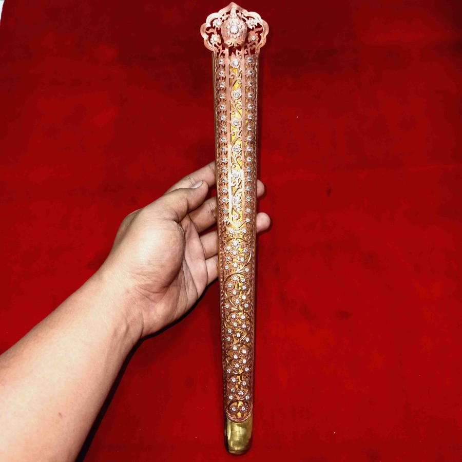 Pendok Keris Motif Ukir Tatah Hias Batu Pendok Keris Topengan Gaya Solo