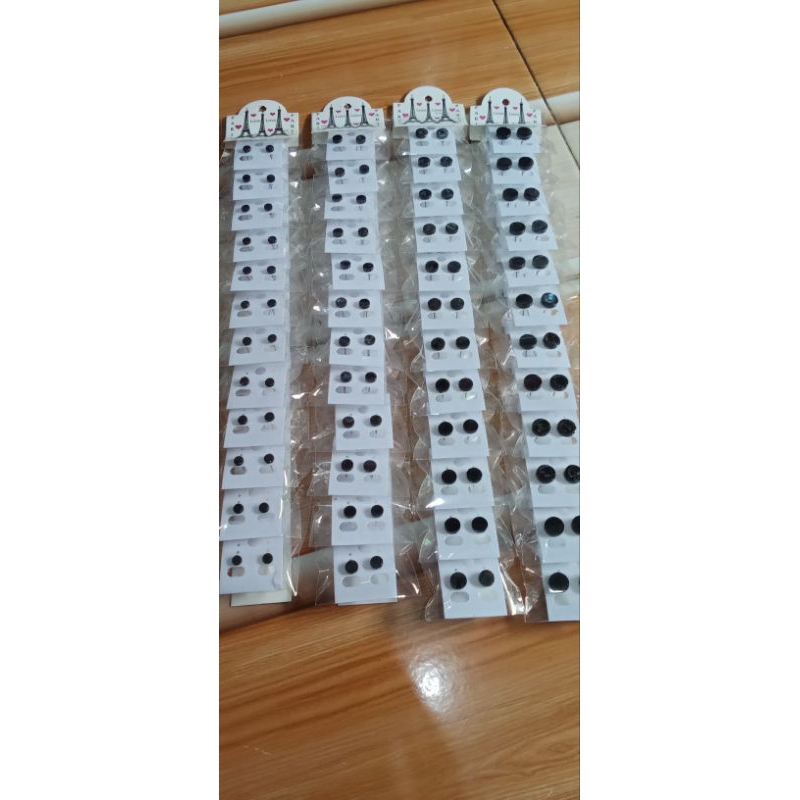 GROSIR 12PASANG ANTING TINDIK BOY HITAM ANTING PRIA WANITA ANTI KARAT